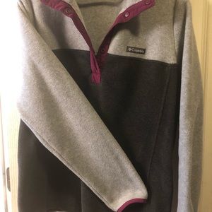 Columbia pullover